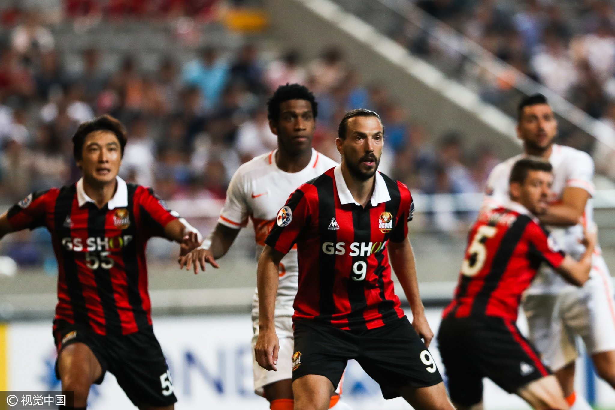 亚冠今晨走向成谜,上海久事主帅复盘,赛场秩序良好,赛季目标并未改变的简单介绍 亚冠今晨走向成谜,上海久事主帅复盘,赛场秩序良好,赛季目标并未改变的简单介绍